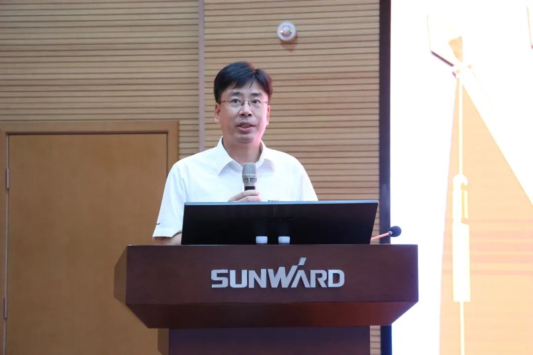 为建功建企建家一体化贡献更大力量！威尼克斯wac5000智能第五届五次“双代会”成功召开