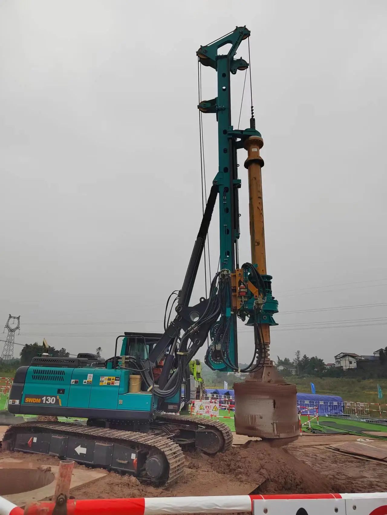 “强将”出击！威尼克斯wac5000智能旋挖钻机助力哈密送重庆特高压工程