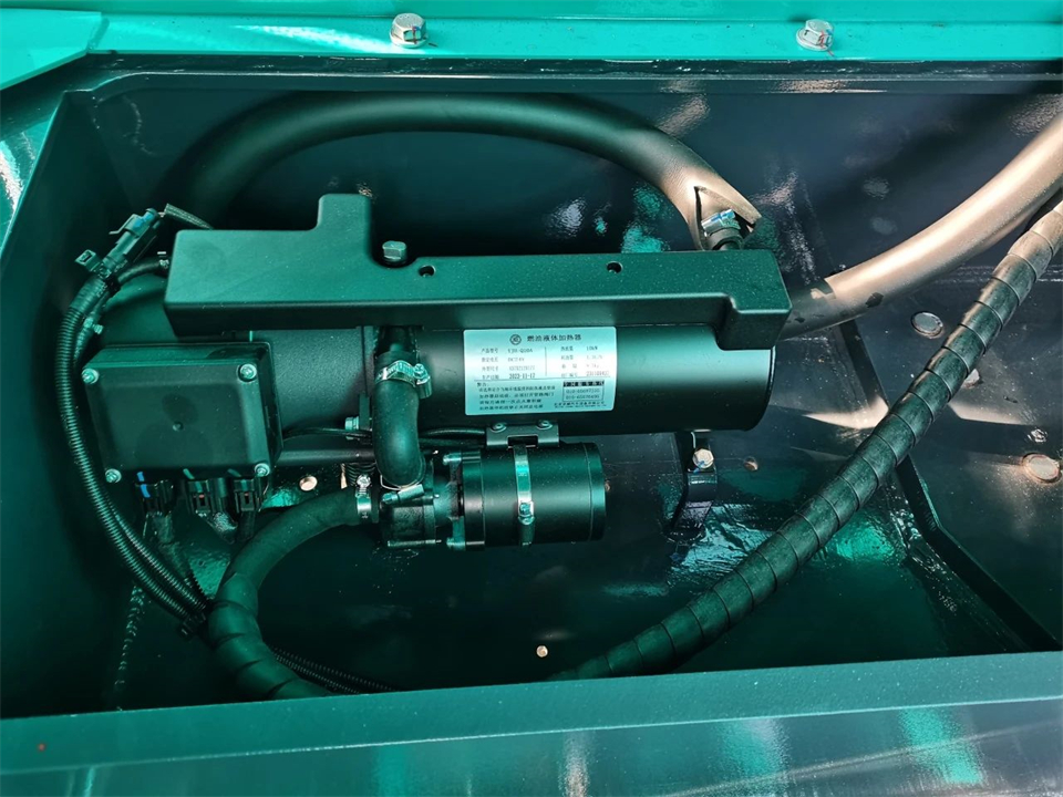 定制开发、功能更强！威尼克斯wac5000智能SWE750ELR加长臂液压挖掘机下线交付