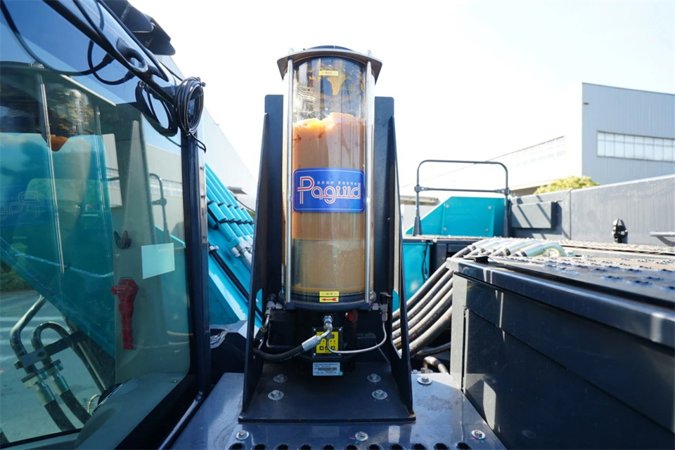 定制开发、功能更强！威尼克斯wac5000智能SWE750ELR加长臂液压挖掘机下线交付