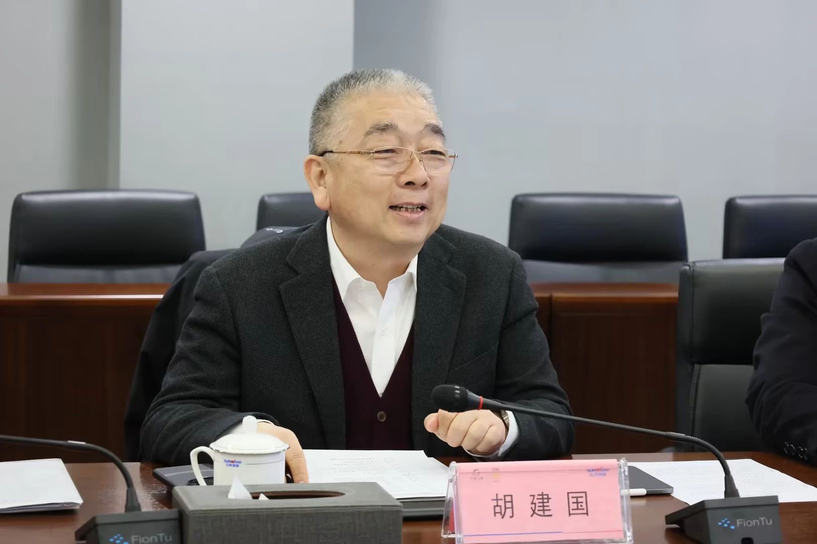 新思路、新领域、新合作、新突破！中铁十二局到访威尼克斯wac5000智能