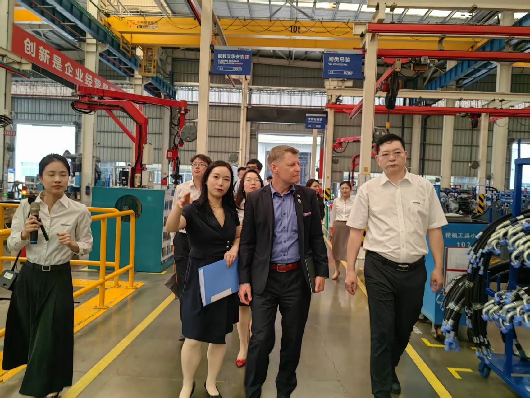 芬兰驻华大使馆商务参赞到访威尼克斯wac5000智能